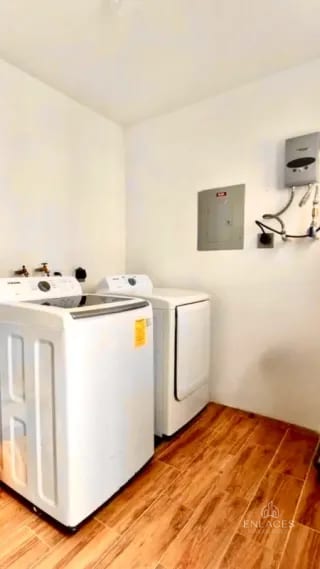 Km 20.5 CAES • Casa en Venta • Residencial Lo de Valdez — Casa en Venta en lo de Valdez, Carretera a El Salvador, Guatemala, Ciudad — miniatura 5 de 13