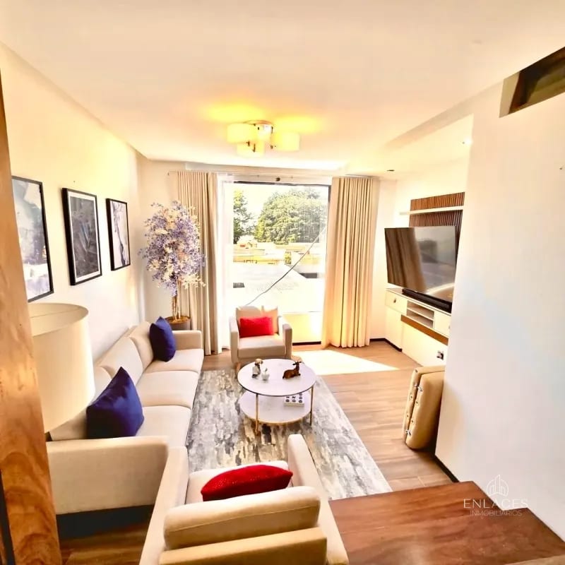 Km 21.5 CAES • Casa en Venta • Lomas de San Nicolás — Casa en Venta en km 21-25, Carretera a El Salvador, Guatemala, Ciudad — foto 10 de 13
