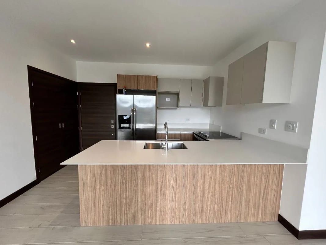 Apartamento en renta, Edificio Spazio, Zona 15 — Apartamento en Alquiler en Spazio, Zona 15, Guatemala, Ciudad — foto 1 de 17