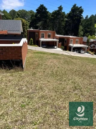 TERRENO EN VENTA - CONDOMINIO BUENAFUENTE — Terreno en Venta en Santa Catarina Pinula, Guatemala, Ciudad — miniatura 1 de 5