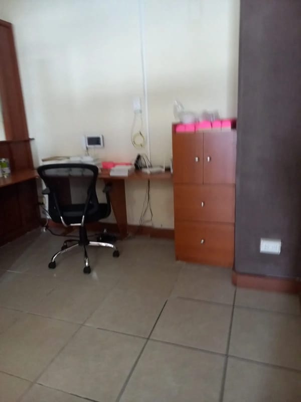 Ofina amueblada en Renta en EDIFICIO CRECE — Oficina en Alquiler en Crece, Zona 4 Mixco, Guatemala, Ciudad — foto 3 de 8