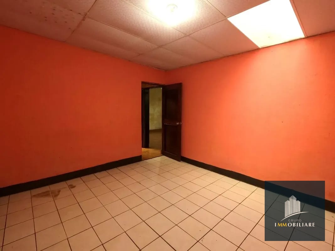 Casa colonial en Venta en Santa Lucía Milpas Altas — Casa en Venta en San Bartolomé Milpas Altas, Sacatepéquez — foto 9 de 17