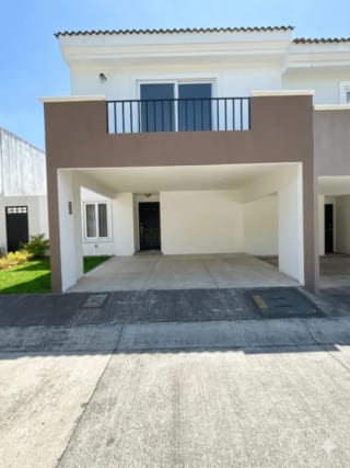 CASA EN ALQUILER, CONDOMINIO ALAMEDAS DE SANTO DOMINGO, KM. 30.5 CAES — Casa en Alquiler en Alamedas de Santo Domingo, Carretera a El Salvador, Guatemala, Ciudad — miniatura 1 de 17