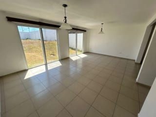 CASA EN ALQUILER, CONDOMINIO ALAMEDAS DE SANTO DOMINGO, KM. 30.5 CAES — Casa en Alquiler en Alamedas de Santo Domingo, Carretera a El Salvador, Guatemala, Ciudad — miniatura 14 de 17
