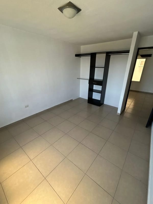 CASA EN ALQUILER, CONDOMINIO ALAMEDAS DE SANTO DOMINGO, KM. 30.5 CAES — Casa en Alquiler en Alamedas de Santo Domingo, Carretera a El Salvador, Guatemala, Ciudad — foto 7 de 17
