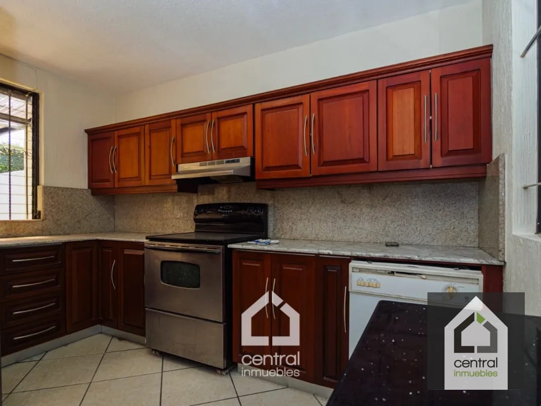 Casa de 3 habitaciones en condominio Vizcaya, km 16.5 — Casa en Venta en Carretera a El Salvador, Guatemala, Ciudad — foto 4 de 17