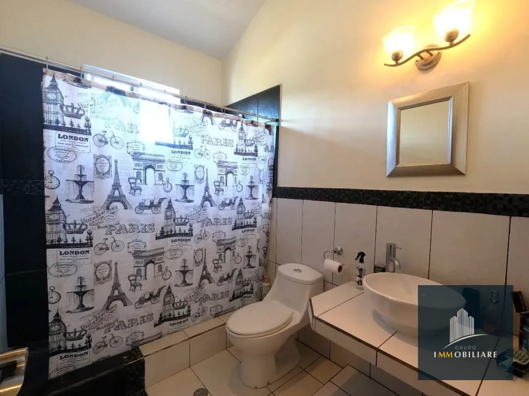 Casa en Venta Carretera a El Salvador, Condominio Bosques de Vila Verde — Casa en Venta en Bosques de Villa Verde, Carretera a El Salvador, Guatemala, Ciudad — foto 3 de 17
