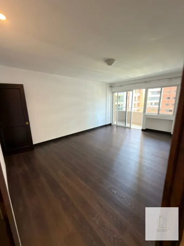 Apartamento en alquiler zona 14 — Apartamento en Alquiler en Terranova, Zona 14, Guatemala, Ciudad — foto 5 de 10