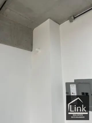 RENTA DE OFICINA ZONA 9 HUB — Oficina en Alquiler en HUB Reforma, Zona 9, Guatemala, Ciudad — miniatura 5 de 7