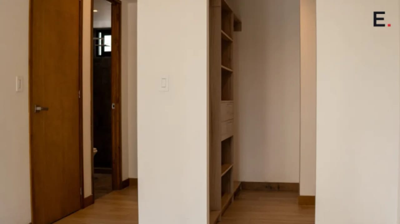 Apartamento en Renta - Edificio AOKI, zona 14 — Apartamento en Alquiler en AOKI, Zona 14, Guatemala, Ciudad — foto 4 de 10