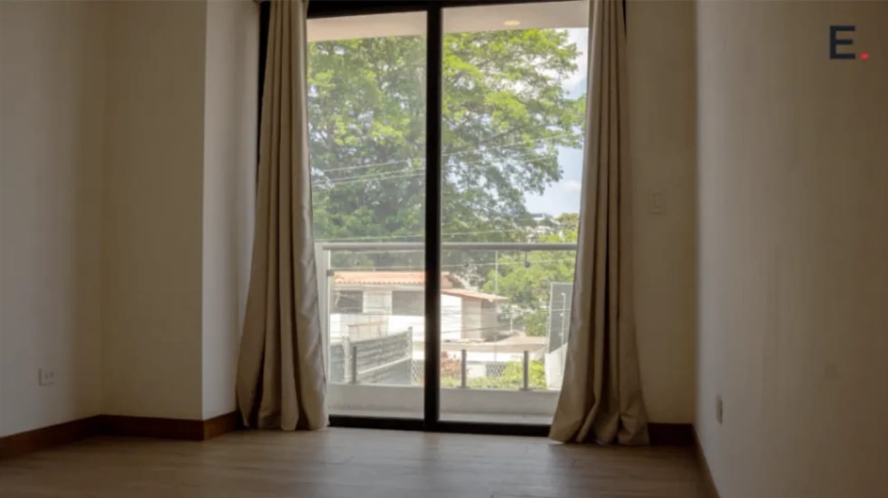 Apartamento en Renta - Edificio AOKI, zona 14 — Apartamento en Alquiler en AOKI, Zona 14, Guatemala, Ciudad — foto 3 de 10