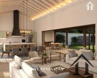casa espectacular con piscina en Casco Central Antigua — Casa en Venta en Antigua, Sacatepéquez — miniatura 4 de 4