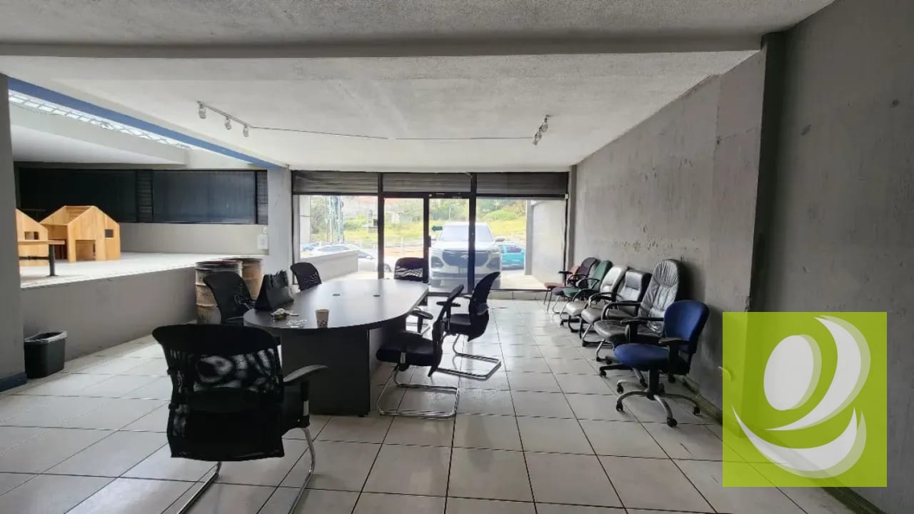 Edificio comercial en Venta San Cristobal Mixco — Edificio en Venta en Zona 8 Mixco, Guatemala, Ciudad — foto 2 de 6