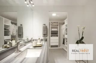 En renta apartamentos de centro, Zona 10 — Apartamento en Alquiler en Lucca, Zona 10, Guatemala, Ciudad — miniatura 8 de 15