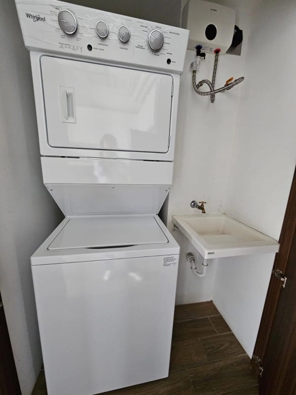 Rento Apartamento en SÉPTIMO Zona 4 — Apartamento en Alquiler en Séptimo, Zona 4, Guatemala, Ciudad — foto 3 de 8