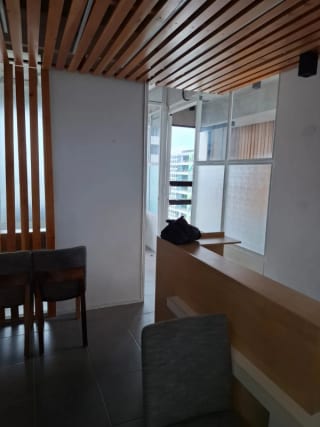ALQUILO OFICINA EN ZONA 9 EDIFICIO NOVA REFORMADOR — Oficina en Alquiler en Nova Reformador, Zona 9, Guatemala, Ciudad — miniatura 3 de 5