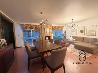 Hermosa casa en Residencial B-1 San Cristobal — Casa en Venta en Zona 8 Mixco, Guatemala, Ciudad — miniatura 5 de 7