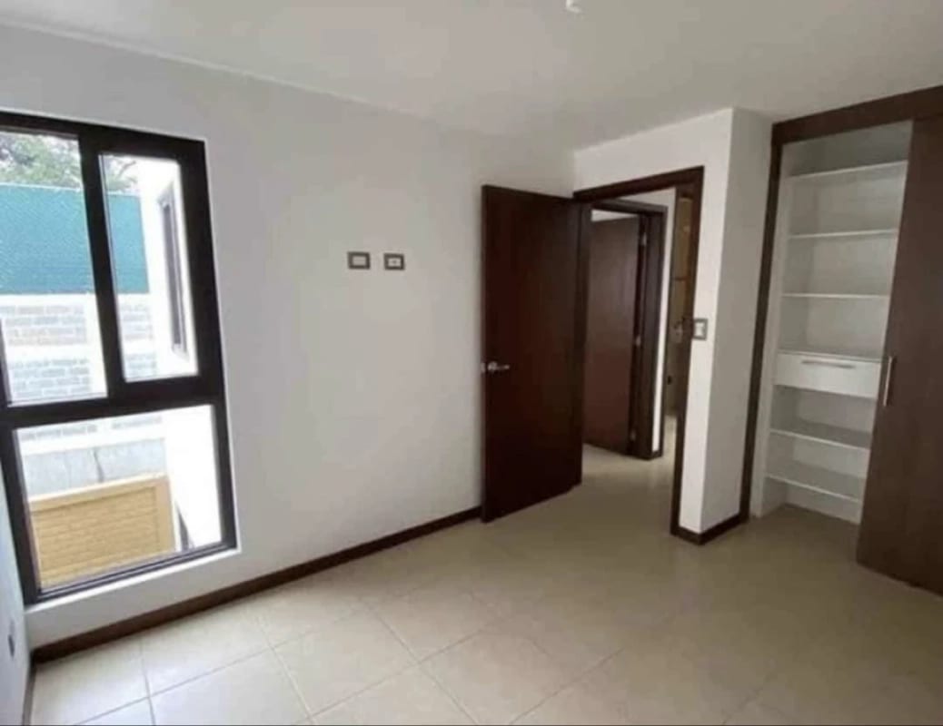 PRADOS DEL CARMEN / CASA EN VENTA DE 4 HABITACIONES โ Casa en Venta en Boca del Monte, Guatemala, Ciudad โ foto 5 de 11