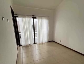 PRADOS DEL CARMEN / CASA EN VENTA DE 4 HABITACIONES — Casa en Venta en Boca del Monte, Guatemala, Ciudad — miniatura 4 de 11