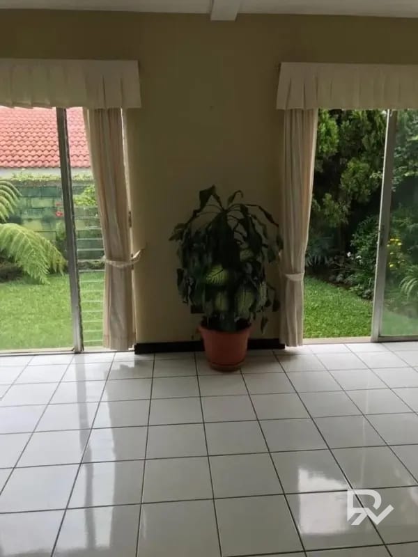 ·En Exclusiva· Casa en venta en Santa Amelia 2, zona 16 — Casa en Venta en Zona 16, Guatemala, Ciudad — foto 6 de 13