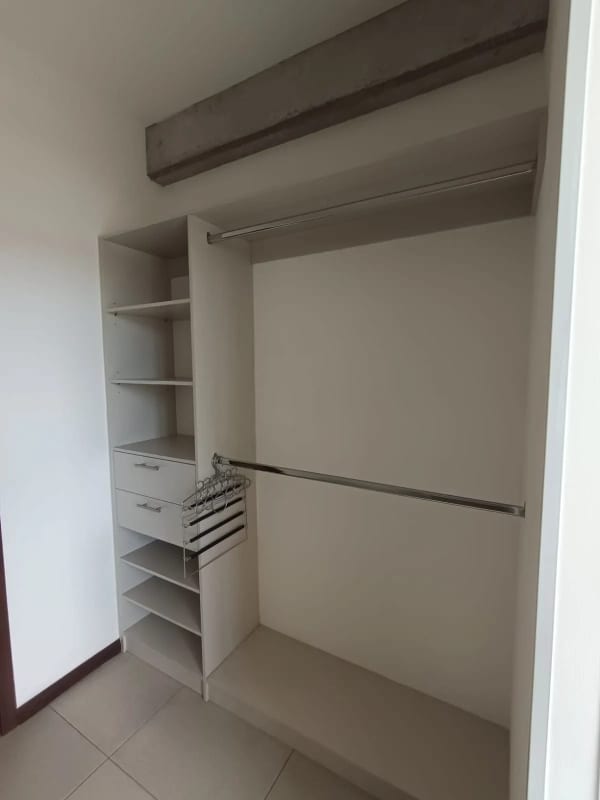 Centrico Apartamento en Venta/Renta Mira zona 10 — Apartamento en Venta en Mira, Zona 10, Guatemala, Ciudad — foto 6 de 13