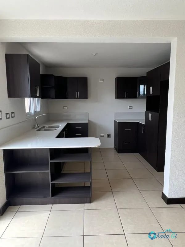 Casa en Venta, CAES KM 25.1 — Casa en Venta en Carretera a El Salvador, Guatemala, Ciudad — foto 10 de 12