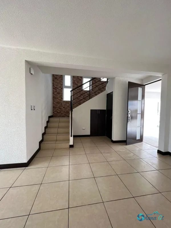 Casa en Venta, CAES KM 25.1 — Casa en Venta en Carretera a El Salvador, Guatemala, Ciudad — foto 8 de 12
