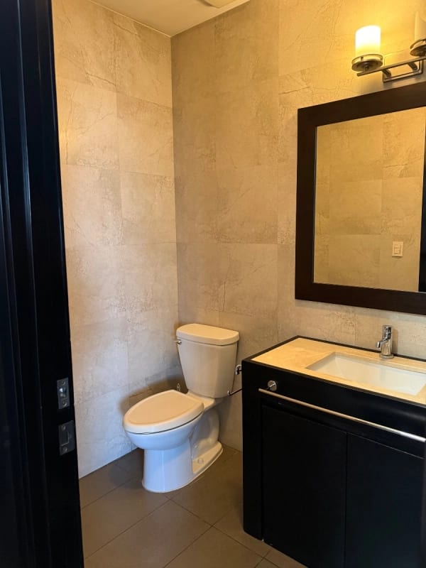 Edificio io 19 diez Loft en Renta — Apartamento en Alquiler en 19-10, Zona 10, Guatemala, Ciudad — foto 4 de 15