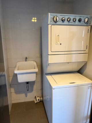 Edificio io 19 diez Loft en Renta — Apartamento en Alquiler en 19-10, Zona 10, Guatemala, Ciudad — miniatura 2 de 15