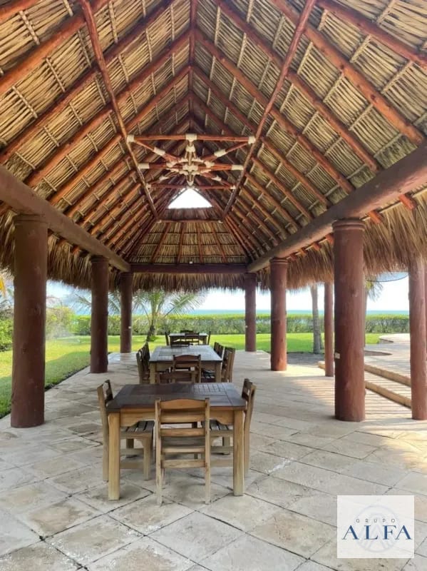 TERRENO 2,000 VARAS EN VENTA PALMERAS DE MONTERRICO — Terreno en Venta en Monterrico, Santa Rosa — foto 3 de 8