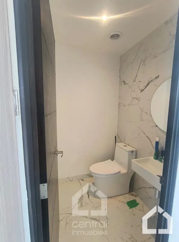 Clínica en renta para estrenar en RENOVATI — Clínica en Alquiler en Renovati, Zona 10, Guatemala, Ciudad — foto 3 de 6