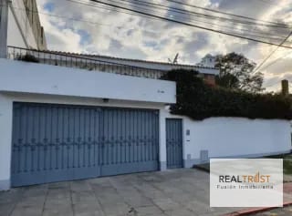 EN VENTA CASA FUERA DE GARITA ZONA 14 LA VILLA - 3 HABITACIONES — Casa en Venta en La Villa, Zona 14, Guatemala, Ciudad — miniatura 3 de 10