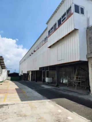 ALQUILO BODEGA 10,000 M2 A 1 CUADRA DE LA ROOSEVELT PV — Bodega / Ofibodega en Alquiler en Zona 2 Mixco, Guatemala, Ciudad — miniatura 2 de 5