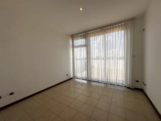 Zona 15, amplio apartamento en venta — Apartamento en Venta en El Robledal, Zona 15, Guatemala, Ciudad — miniatura 5 de 10