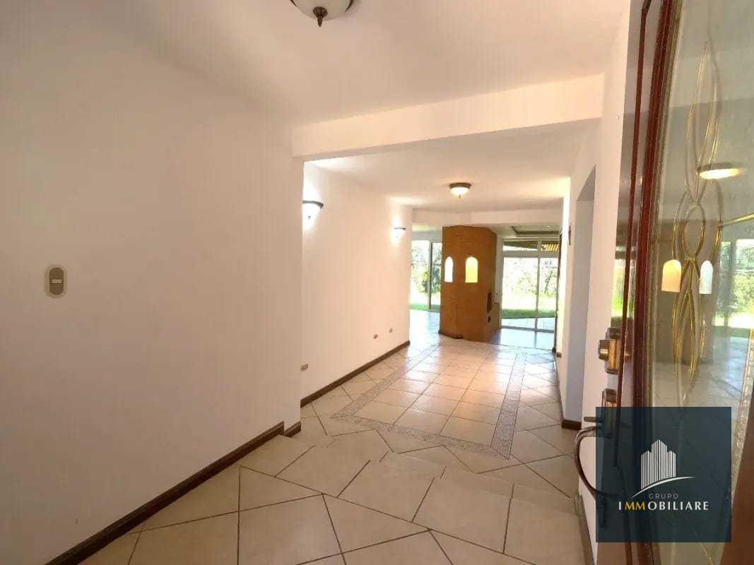 Casa en venta en Residenciales San Antonio km 16.5 Carretera a el Salvador — Casa en Venta en San Antonio, Carretera a El Salvador, Guatemala, Ciudad — foto 13 de 16