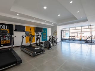 🏙️ APARTAMENTO EN RENTA – CASALINI DIAGONAL 6, ZONA 10 — Apartamento en Alquiler en Casalini Diagonal 6, Zona 10, Guatemala, Ciudad — miniatura 7 de 14