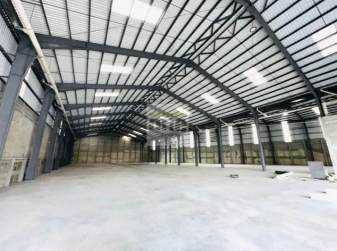 Alquilo bodega de 2,680 Metros en el km 62 ruta a puerto quetzal ubicada en el Complejo Industrial Parque Sur, Escuintla — Bodega / Ofibodega en Alquiler en Puerto Quetzal, Escuintla — foto 2 de 4