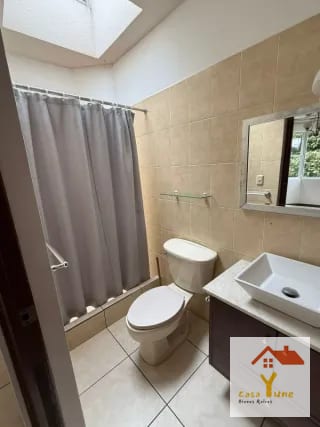 Casa en alquiler Muxbal km 14.5 — Casa en Alquiler en Muxbal, Guatemala, Ciudad — miniatura 3 de 16