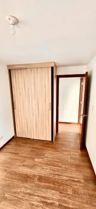 Zona 13 • Apartamento en Renta • Torre Milea — Apartamento en Alquiler en Zona 13, Guatemala, Ciudad — miniatura 4 de 10