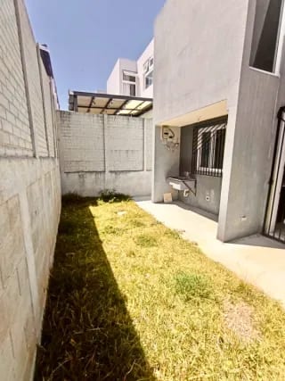 Km 25 CAES • Casa en Renta • Condominio Altos de Village — Casa en Alquiler en km 21-25, Carretera a El Salvador, Guatemala, Ciudad — miniatura 11 de 17