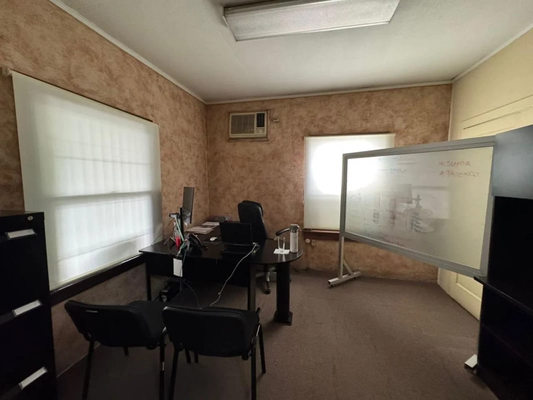 Renta Casa para oficinas zona 13 con suelo comercial — Oficina en Alquiler en Zona 13, Guatemala, Ciudad — foto 11 de 14
