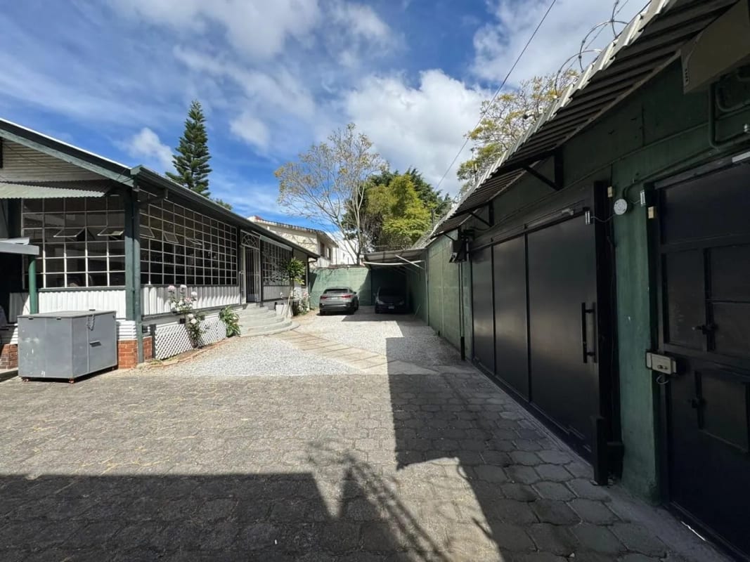Renta Casa para oficinas zona 13 con suelo comercial — Oficina en Alquiler en Zona 13, Guatemala, Ciudad — foto 3 de 14