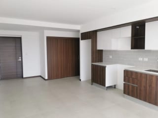 Apartamento Con Balcón, MIRA zona 10 — Apartamento en Venta en Mira, Zona 10, Guatemala, Ciudad — miniatura 5 de 9