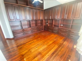 PENTHOUSE EN VENTA O RENTA EN ZONA 14 - 4 HABITACIONES — Apartamento en Alquiler en Zona 14, Guatemala, Ciudad — miniatura 3 de 8