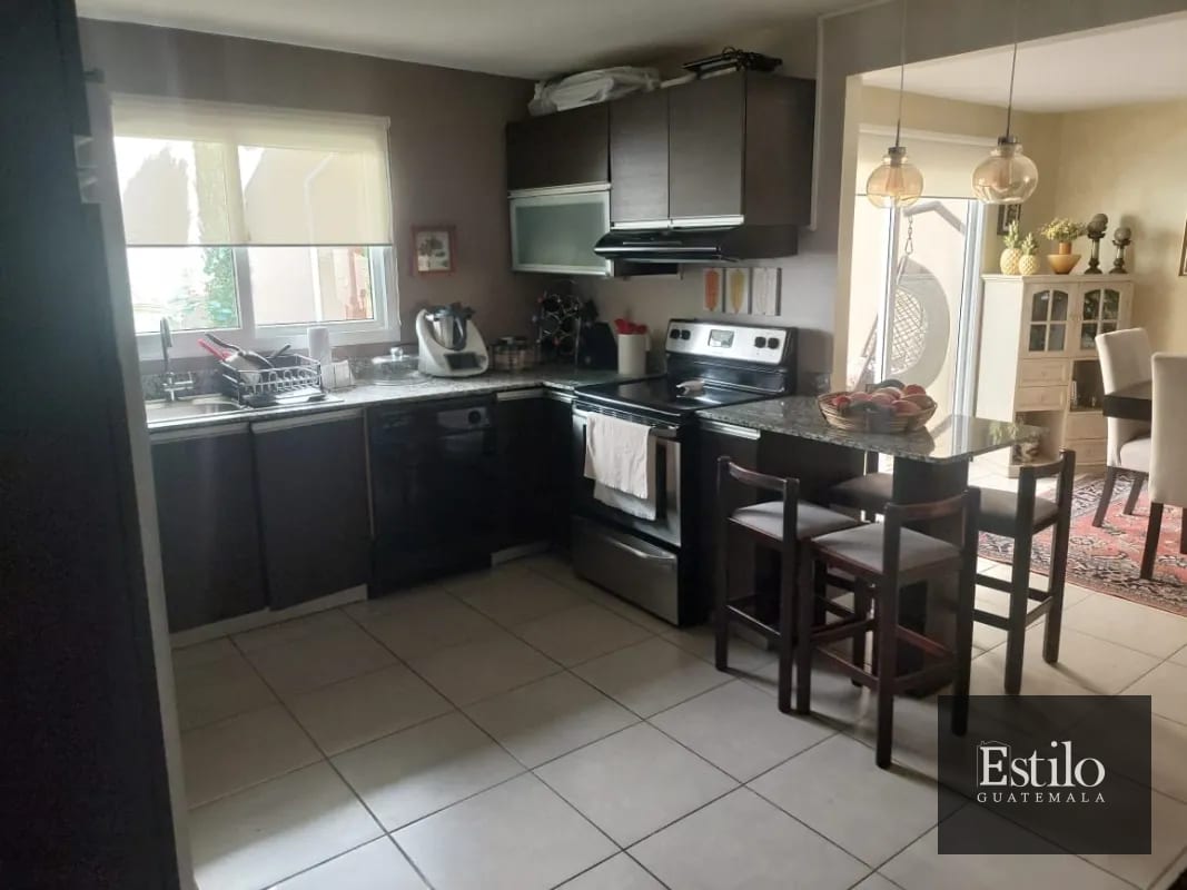Casa En Venta Cumbres De La Arboleda — Casa en Venta en Cumbres de La Arboleda, Carretera a El Salvador, Guatemala, Ciudad — foto 8 de 12