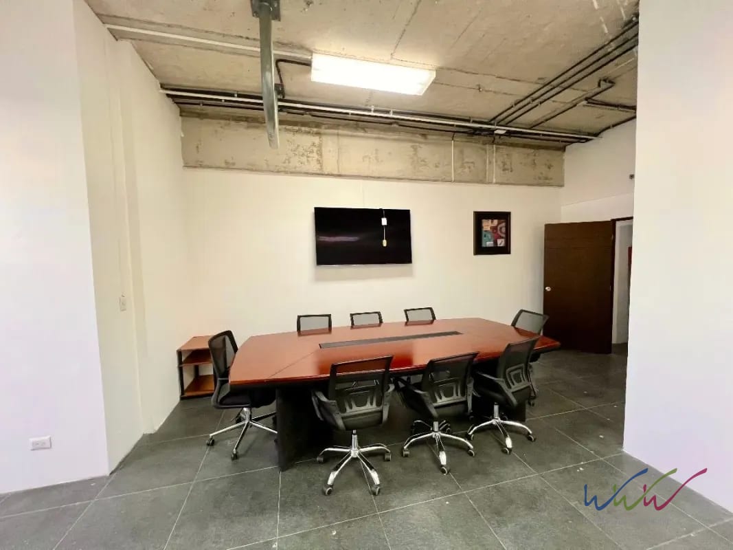 Vendo/rento oficina de 67m2 en edificio Design Center, zona 10 — Oficina en Venta en Design Center, Zona 10, Guatemala, Ciudad — foto 3 de 7