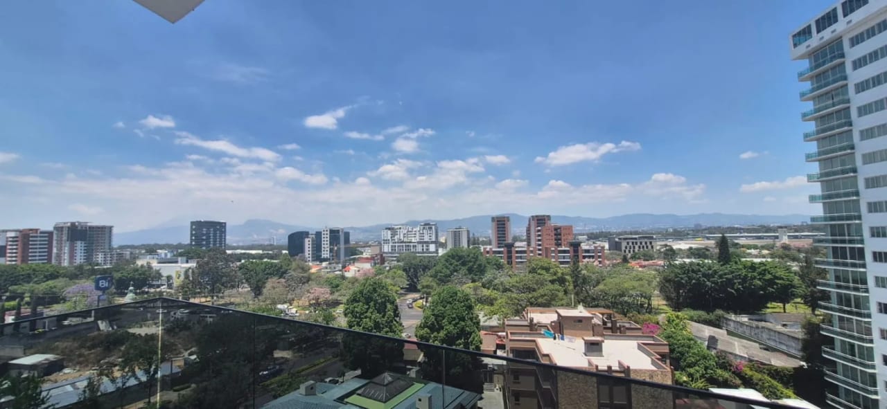 Apartamento en Aquiler Santa Inés del Parque Z14 — Apartamento en Alquiler en Zona 14, Guatemala, Ciudad — foto 1 de 13