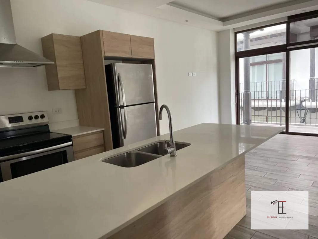 Rento apartamento en Lirios de Cayalá 1 zona 16 — Apartamento en Alquiler en Lirios de Cayalá I, Zona 16, Guatemala, Ciudad — foto 1 de 10
