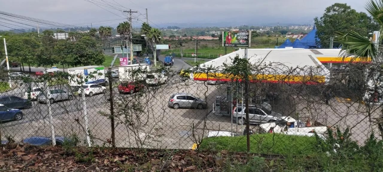 Alquiler 4,200 v2 Naranjo zona 11 Mixco — Terreno en Alquiler en Colinas de Minerva, Zona 11 Mixco, Guatemala, Ciudad — foto 2 de 12