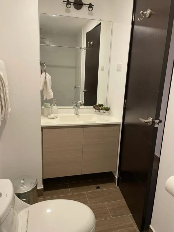 Apartamento amuebaldo en renta — Apartamento en Alquiler en Torre Once, Zona 11, Guatemala, Ciudad — foto 9 de 13